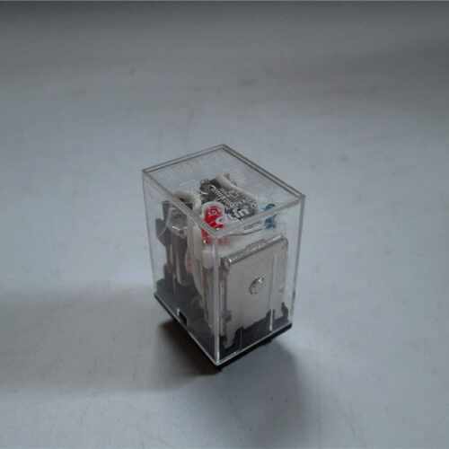 议价继电器 HHC68A-2Z/HHC68B-4Z 带灯电磁继电器 实物拍摄