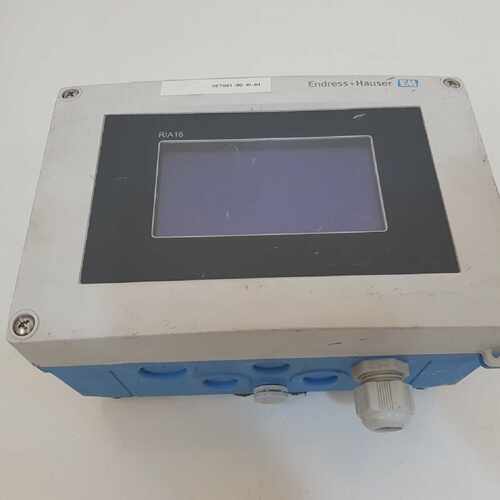 Endress  Hauser RIA16 looped indicator light