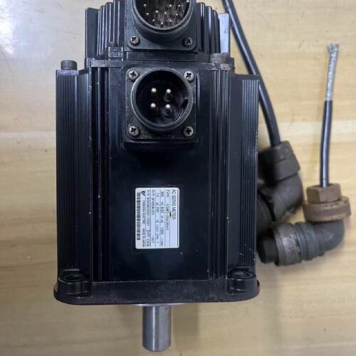 溢价-安川伺服电机，SGMG-09A2BAS，900W，，