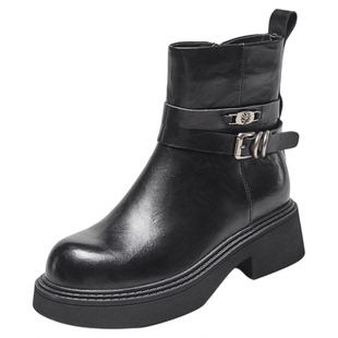 意尔康女鞋时装短靴2025秋冬新款休闲皮带扣马丁靴英伦风潮酷靴子