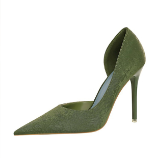 大码浅口单鞋女2025新款春百搭四季鞋镂空绿色高跟鞋女夏尖头细跟