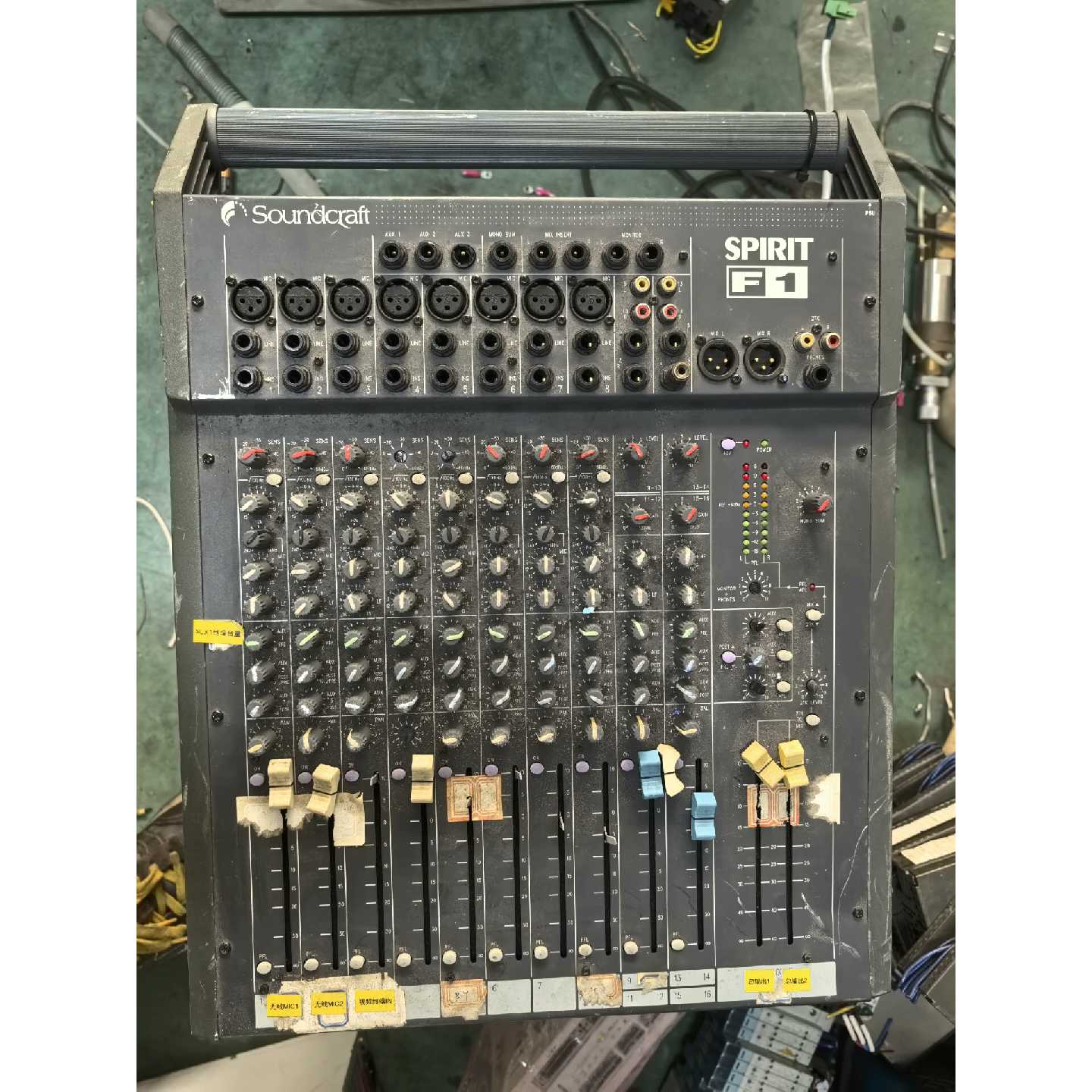议价Soundcraft调音台配件价处理SPIRITF1可维修