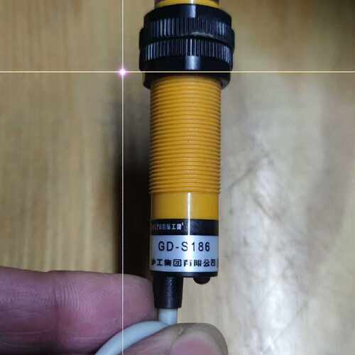 议价沪工ZGD-S186反射光电有6个