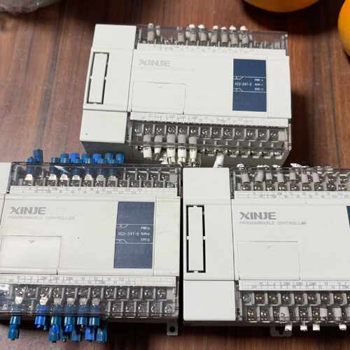 询价-信捷PLC控制器：XC3-24T-E，有一台