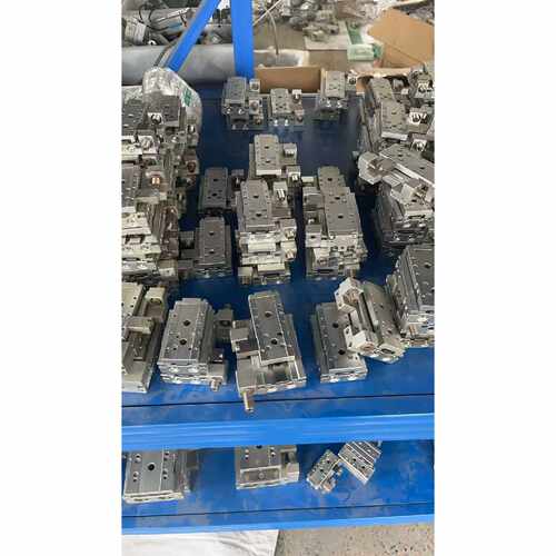 〔议价-可维修〕D滑台LCR-830S6 正品