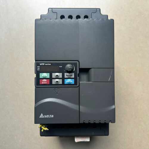 议价台达变频器VFD055E43A 5.5KW 380V，拆机现维修