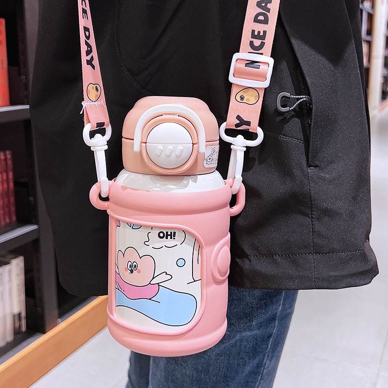 网红爆款儿童保温杯水杯颜高值女大容量背带学生吸管便携卡通杯