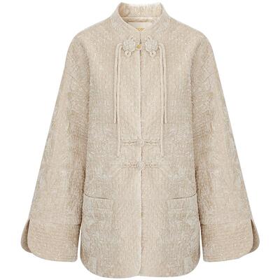 冬日治愈国风月白棉服