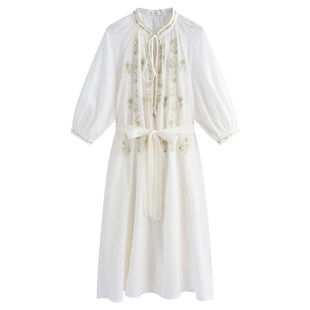 固执夏季新款新中式通勤优雅纯色刺绣圆领七分袖连衣裙套装女