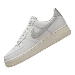 Nike AirForce1耐克女子低帮空军一号白银色满天星板鞋DQ7569-100