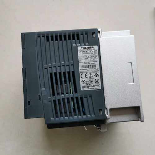 议价东芝7.5KW变频器VFS15-4075PL-CH公司现货质保一年380V全新