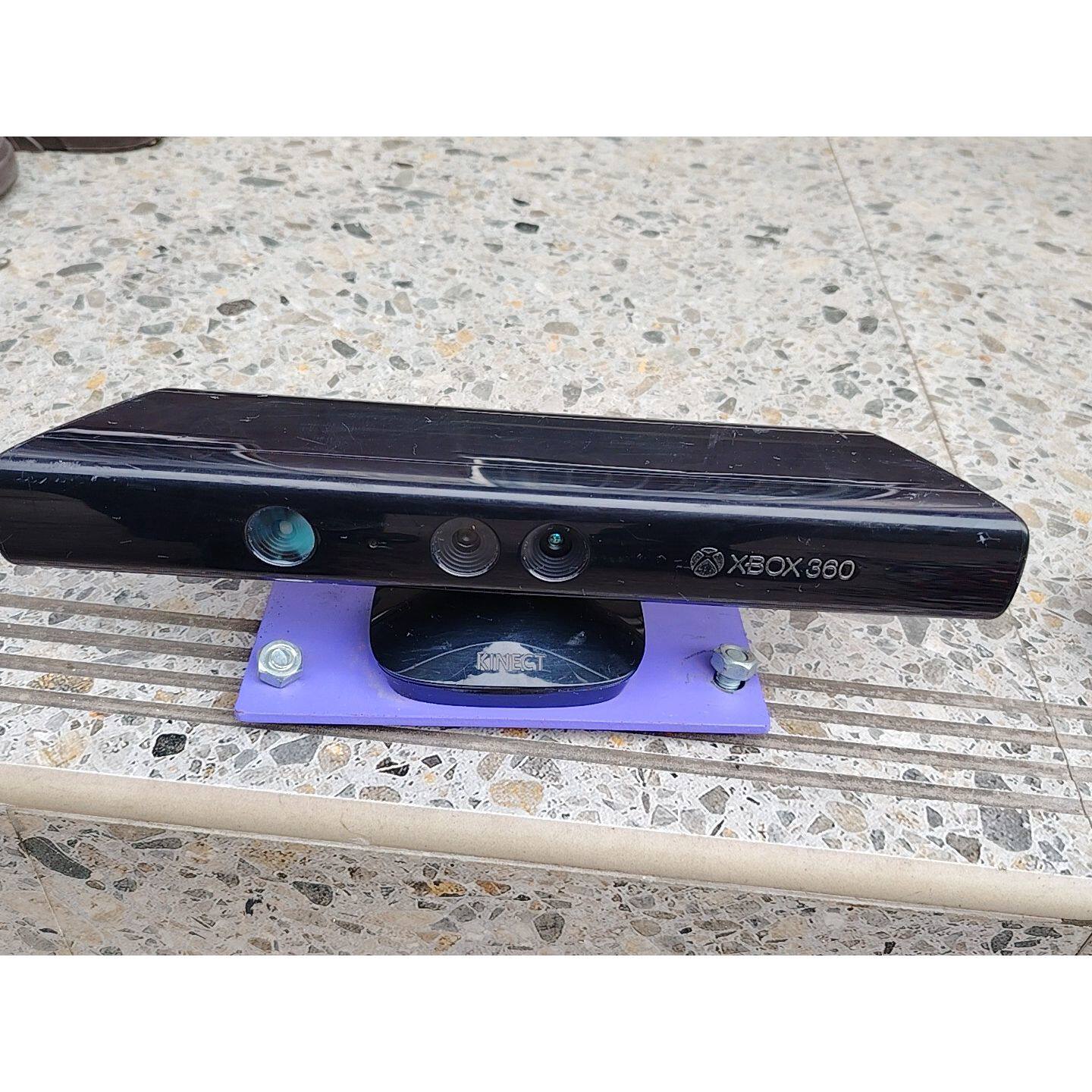 议价XBOX 360 Kinect体感，剪线了，成色一般，
