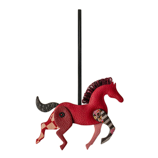 SoftServe柔软供应《木偶剧场》皮革小马挂件多功能包挂饰高级感