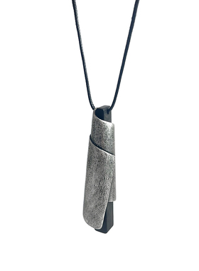 小众哨子形卷轴黑檀镀银吊坠项链