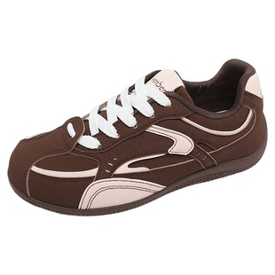 人本德训鞋女2026春秋季新款运平底轻便复古学生爆款软底阿甘板鞋