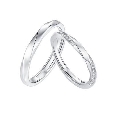 【生日礼物】周大生水晶蝴蝶手链