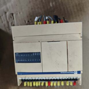 询价Twido PLC 型号TWDLCAA24DRF，成色如图，议价