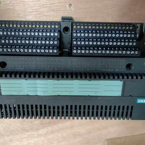 溢价-6ES7 133-0BL00-0XB0 PLC模块 二