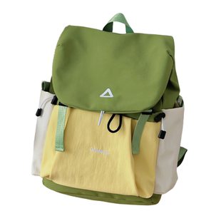 大容量翻盖双肩包旅行休闲背包运动旅游轻便包小学生初中学生书包