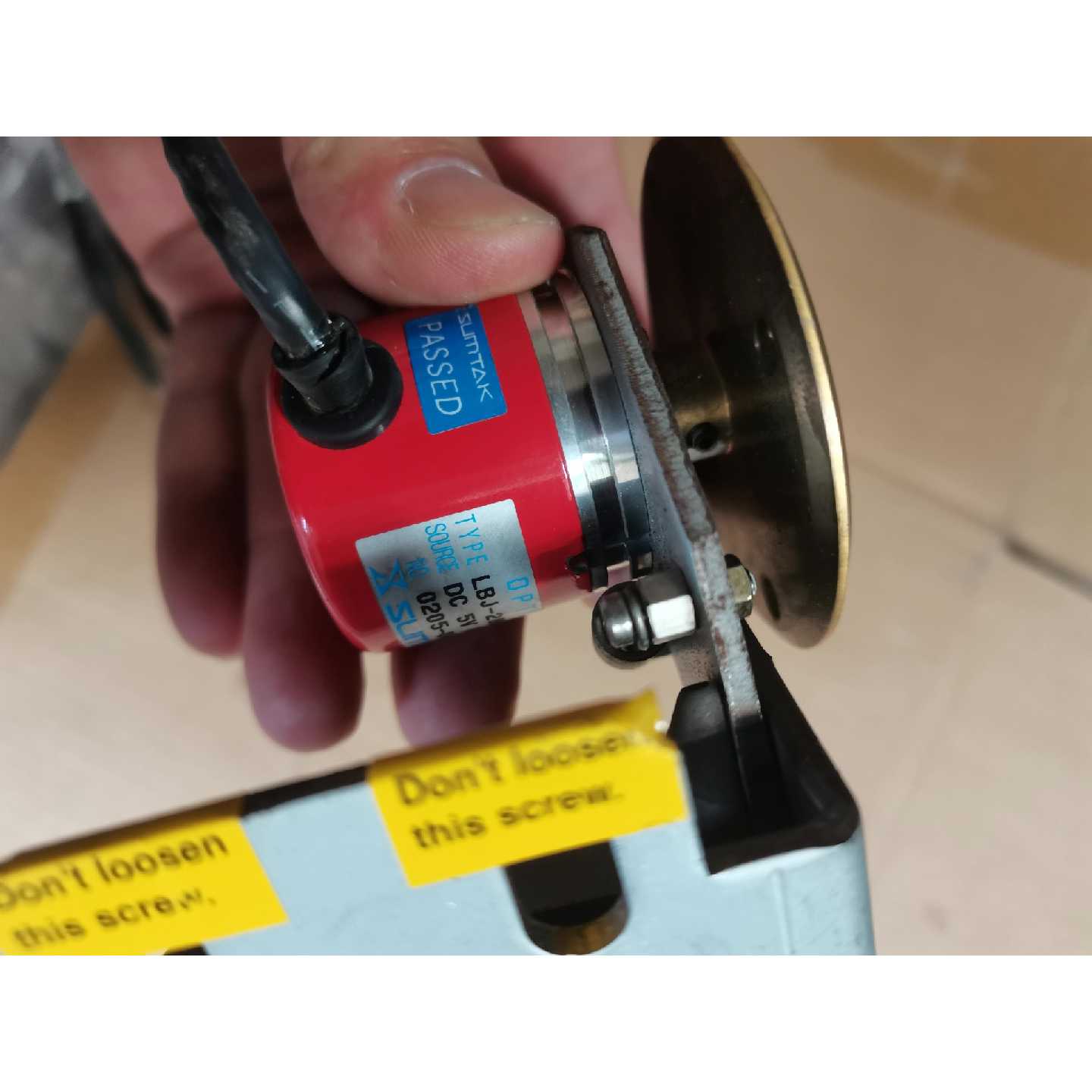 议价SUMTAK编码器 LBJ-286-2000 高清实