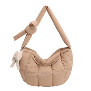 云朵包女包小众包包棉女士冬季2025新款大容量冬天棉服斜挎挎包女