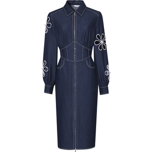 2026春季新款时尚千金风设计感镂空绣花灯笼袖收腰直筒牛仔连衣裙