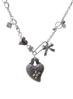 1P Juvilove原1P Jewelry 做旧爱心花朵蝴蝶结重工彩色锆石项链