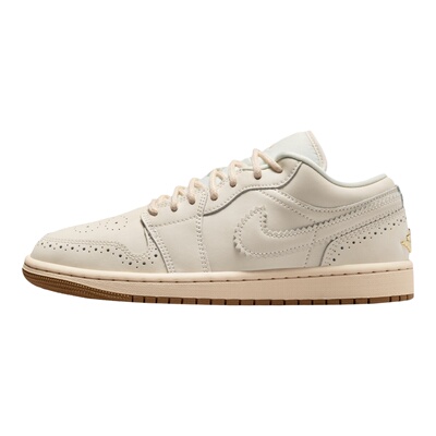 滔搏丨NIKE耐克女子AIR JORDAN 1低帮运动训练篮球鞋IO0759-100