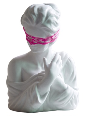 粉线宇宙·白色少女艺术雕像