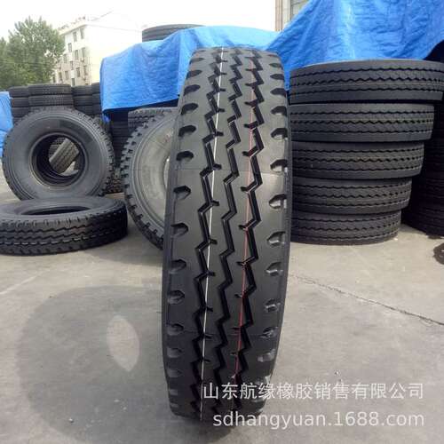 900R20 CR926货车卡车轮胎 900-20子午线全钢丝轮胎 耐磨重载现货
