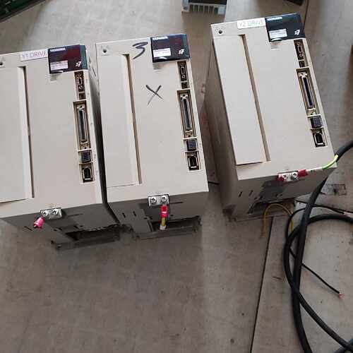 【询价】安川SGD7S-180A00A002驱动器，2KW如适用
