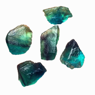 水晶天然绿色摆件原矿标本原石