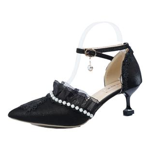 一只冲天兔猫步优雅高跟鞋原创lolita鞋花嫁洛丽塔