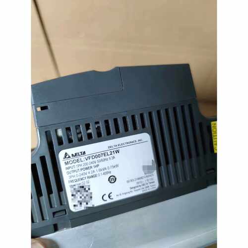 议价台达750W变频器，型号VFD007EL21W，220V/0