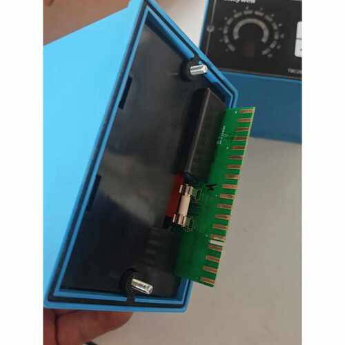 议价霍尼韦尔TBC2800A1000燃烧控制器220VAC供电维修