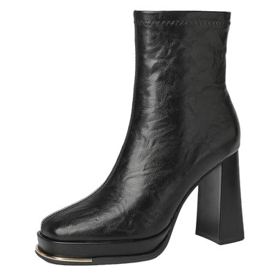 达芙妮加绒高跟瘦瘦靴短靴