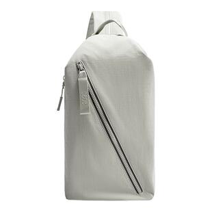 【新品】CECE Traveling Light多功能轻便单双肩斜跨防水胸包