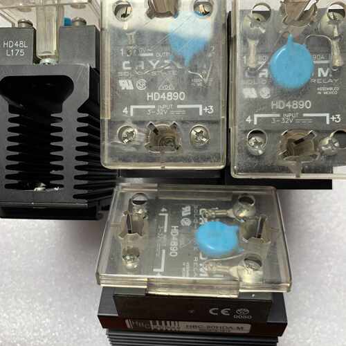 询价-HD4890快达固态继电器90A、480V，带散热底座跟热敏