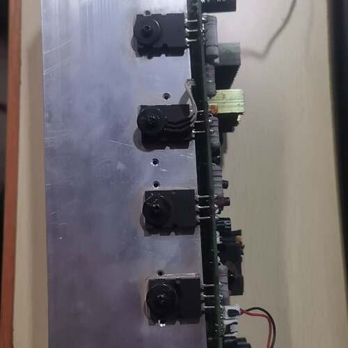 2SA1943 2SC5200原装对管，带着散热器，重量议价
