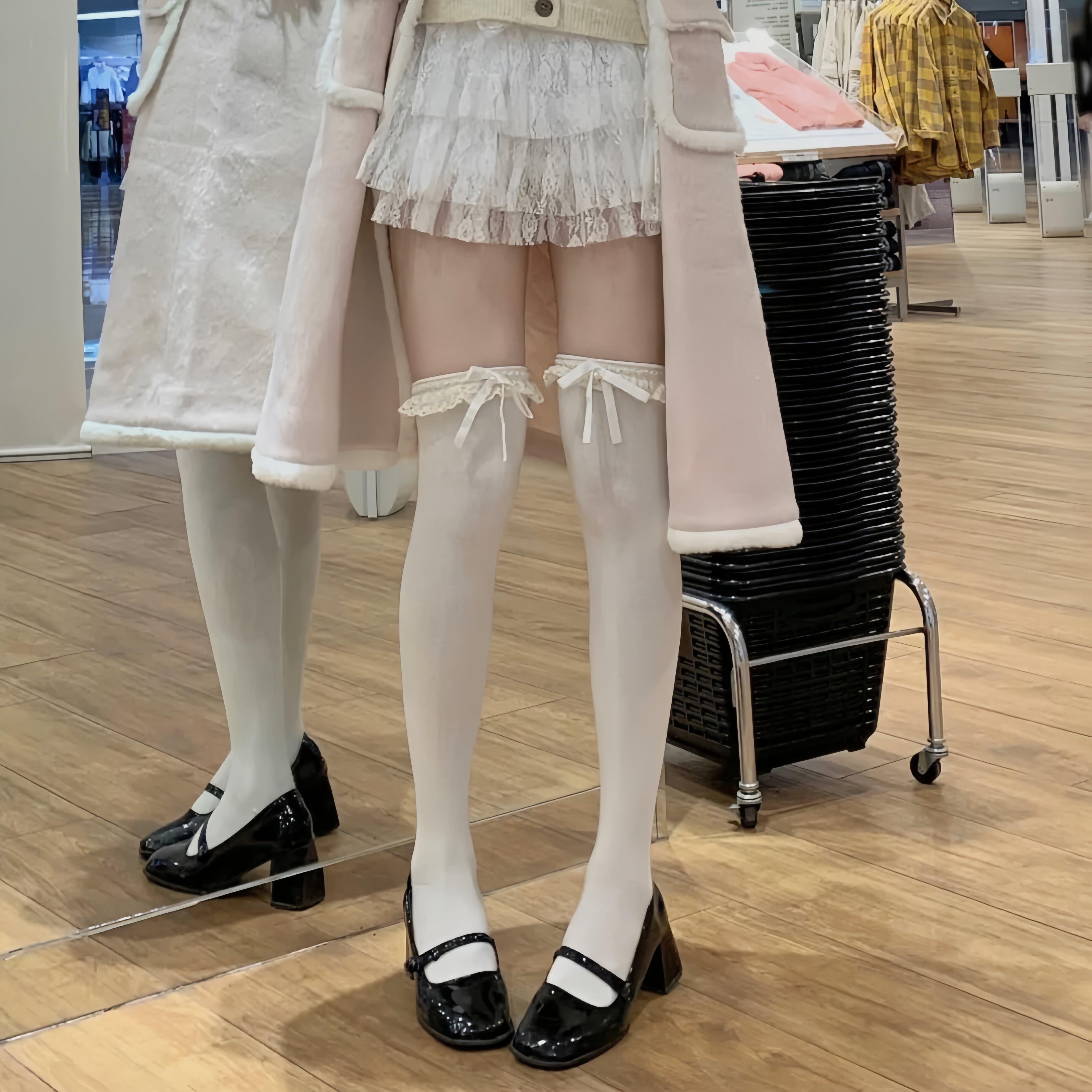 The input appears to be a sequence of non-standard or unreadable characters and does not form recognizable Chinese words or meaningful product titles. Please provide valid product titles in a readable language (e.g., Chinese or English) for translation.