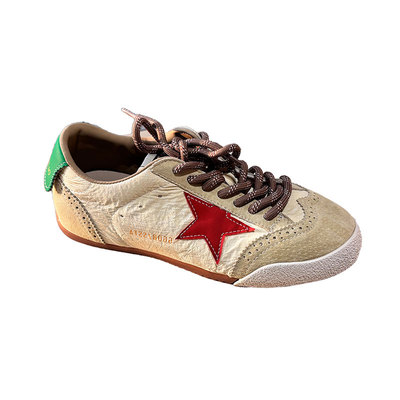 平底真皮做旧休闲运动星星德训鞋