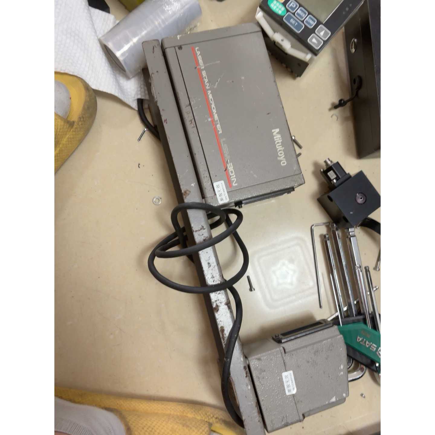 询价-光电激光器件三丰LSM301N测量仪三丰激光测径仪可维修图片