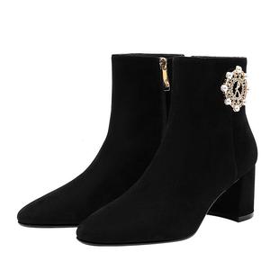 诺贝达女鞋女靴冬新别致罗马钻扣百搭时装短靴绒面材质RA247010