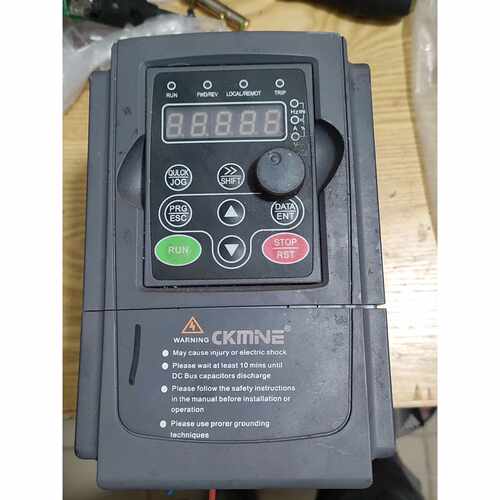 【议价-可维修】KaiMin KM7000-1R5G/-S2 变频器 1.5kW /均有货