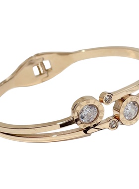 网红时尚钛钢玫瑰金罗马字母手镯