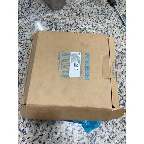 议价全新三菱A0J2E56DR全新货实物照片有意私聊维修