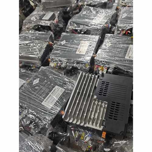 溢价-汇川伺服驱动器SV660NS2R8IFS400W端子齐
