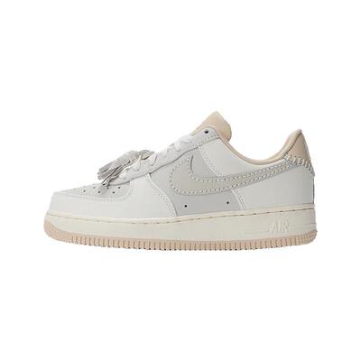 Nike耐克小流苏装饰复古百搭板鞋