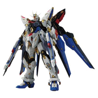 万代拼装模型强袭突击自由高达