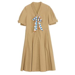 谜底X型收腰连衣裙短袖女夏款气质V领中长裙配丝巾242ML0569